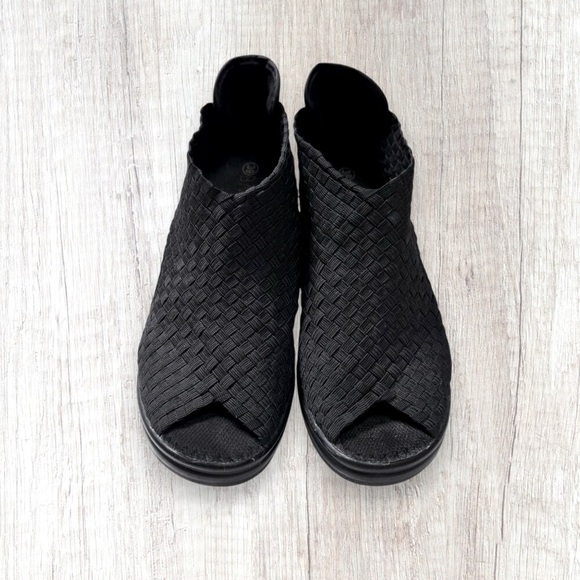 Bernie Mev Black Woven Peep Toe Heeled Sandals Women’s Size 40 (US 9–9.5) - Picture 1 of 4
